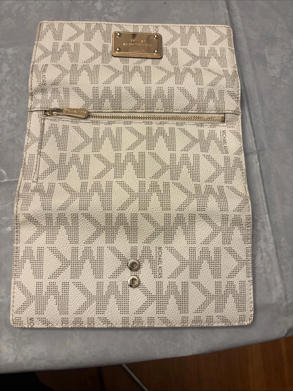 Michael Kors Beige Signature Continental Wallet with Gold Plaque